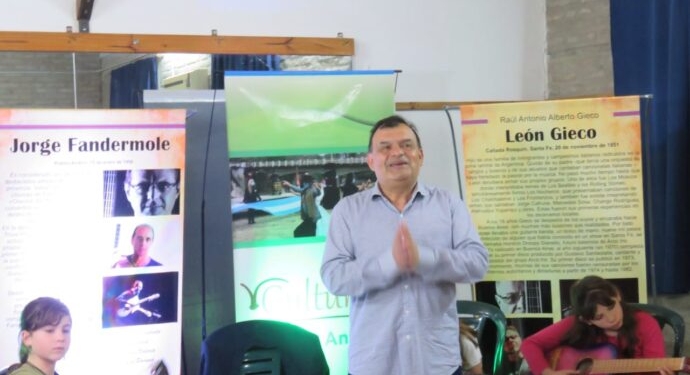 «Son Nuestros» se inauguró en Pueblo Andino y homenajeó a Jorge Fandermole