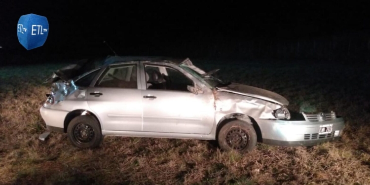 Un auto volcó en Ruta 34 y un hombre de Totoras resultó herido