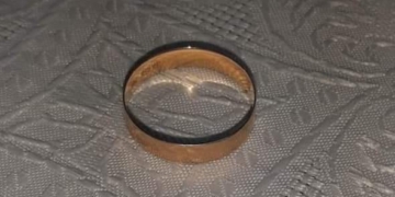 Apareció la dueña de la alianza que halló una santafesina en un guante en Mendoza