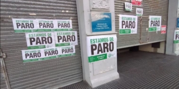 Más gremios estatales se suman al paro por paritarias en la Provincia