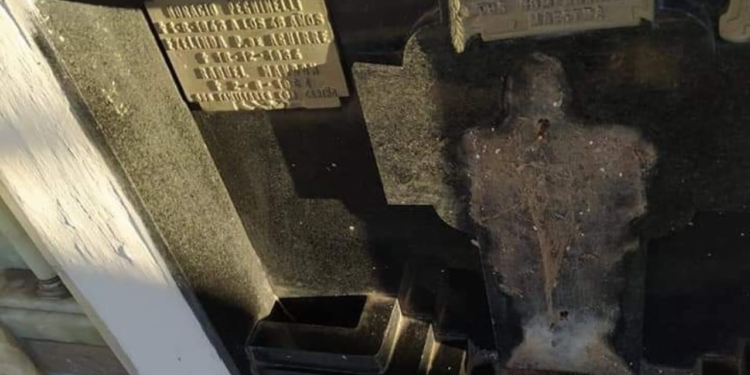 Repudio: vandalizaron otra vez el cementerio de Gaboto