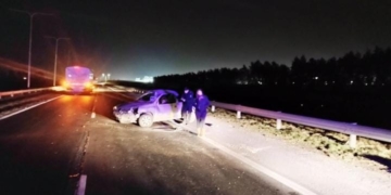 Una mujer de Oliveros chocó contra el guardarraíl en autopista