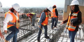 Santa Fe promueve la contratación de mujeres y jóvenes en obras públicas