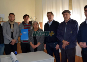 La Cooperativa de Agua Potable de Maciel firmó un importante convenio junto a Capitani