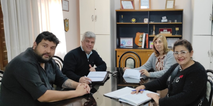 La Comuna de Gaboto entregó 150 mil pesos al Samco