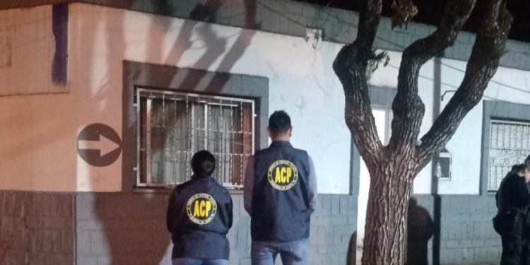 Increíble: cayó un policía acusado de robar en un comercio de Oliveros