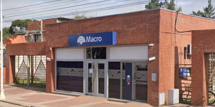 Más estafas: le vaciaron la cuenta a una vecina de Maciel y “nadie se hace cargo”
