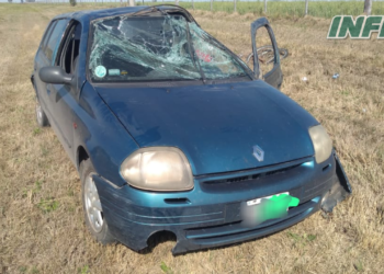 Regresaban de trabajar y volcaron entre San Genaro y Diaz