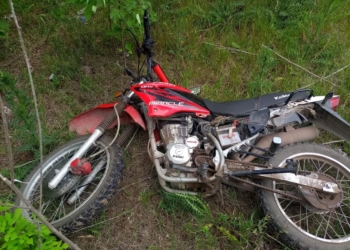 Siete delincuentes robaron una moto en Correa y fue recuperada