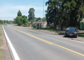 Una joven de 15 años murió al chocar en moto contra un auto en Ruta 11