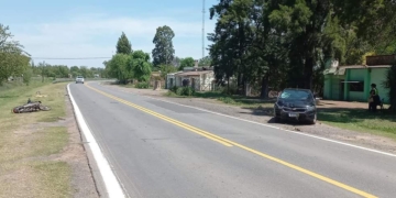 Una joven de 15 años murió al chocar en moto contra un auto en Ruta 11