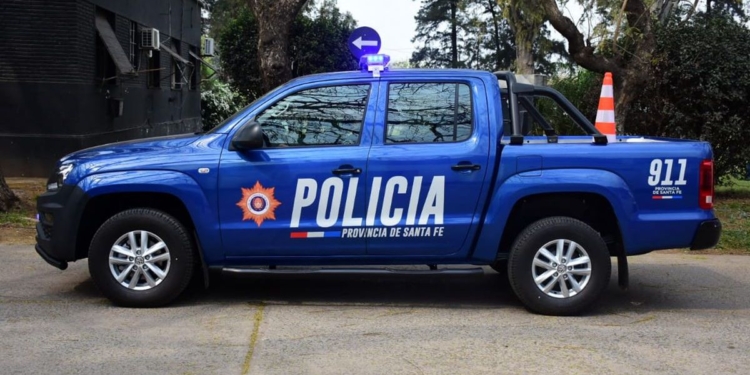 Una mujer apuñaló a su hijo en el abdomen en Puerto San Martín