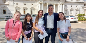 Viviendas, salud e inclusión: los proyectos de alumnos de Maciel en «Ciudadanos al Senado»