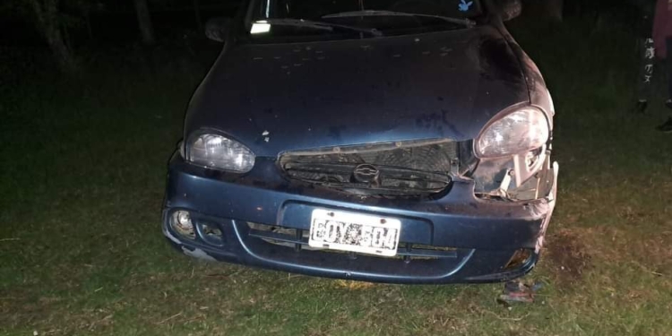 Fue a ver a Juniors ante Sportivo en San Genaro y le chocaron el auto: pide encontrar al responsable