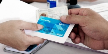 El Gobierno aumentó un 40% el monto de la Tarjeta Alimentar