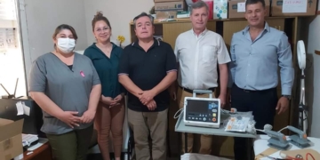 Diana y Gufi entregaron un nuevo desfibrilador para el SAMCo de Centeno