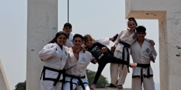 Regreso con medallas: taekwondistas de Monje y Oliveros compitieron en el Sudamericano