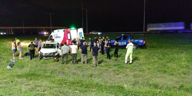 Un hombre murió y otro resultó herido tras un accidente en autopista
