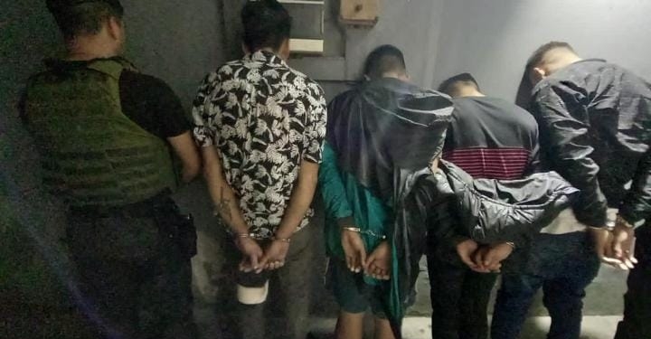 Cuatro detenidos tras balear una casa en San Lorenzo y tirotearse con la policía
