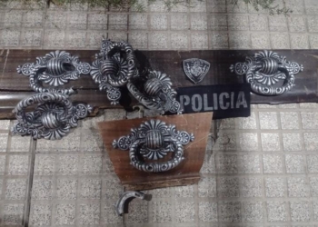 Un joven detenido por profanar tumbas en un cementerio cercano a la autopista