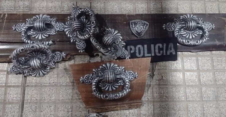 Un joven detenido por profanar tumbas en un cementerio cercano a la autopista