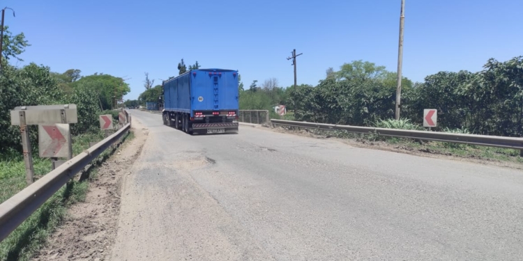 Ruta 11: corte por obras sobre el puente de Villa La Ribera