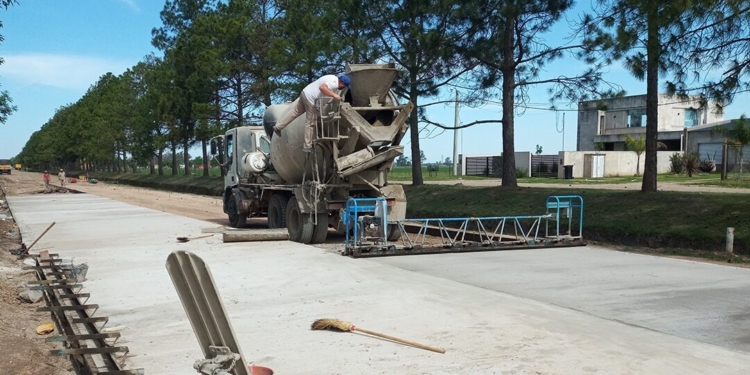 Avanza la obra de pavimentación en las calles de San Genaro