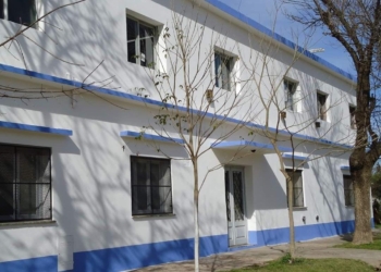 Desobligaron a alumnos de la Escuela Secundaria de Oliveros por falta de agua