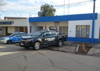 Alerta en San Genaro por extraños que preguntan por niñas: los busca la policía