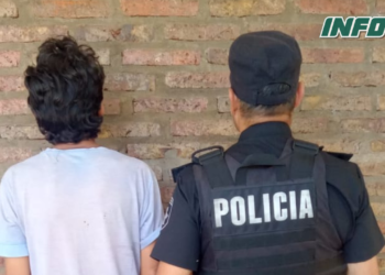 Le pidió que le pague el alquiler y el inquilino la azotó contra un portón