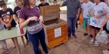 Carrizales tuvo su primera jornada de canje ecológico con alumnos de la escuela M. Belgrano