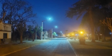 Carrizales inauguró 17 nuevas luces en Av. San Martín