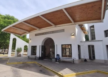 Llaman a licitación pública para la concesión del bar de la terminal de Totoras