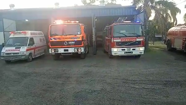 Bomberos Voluntarios de la región hicieron sonar sus sirenas en protesta