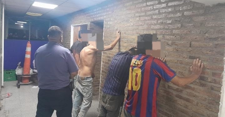 Un tren que iba de Timbúes al puerto fue violentado y perdió parte de la carga