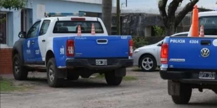 Motochorros en Oliveros: le robaron los celulares a un grupo de niños