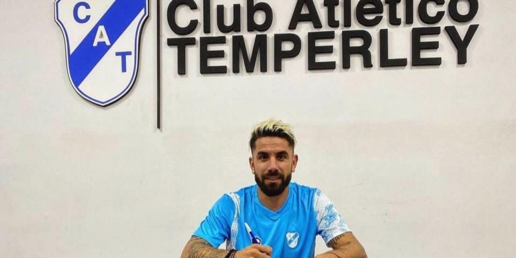 El oliverense Pato Cucchi firmó con Temperley: «Estoy muy contento»