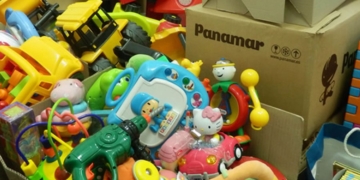 Juntan donaciones en Serodino para regalar a los niños en Reyes