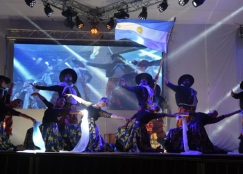 Correa tendrá 3 noches del Festival Internacional «El Latinoamericano», hermanando pueblos