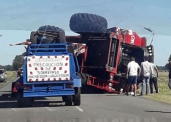 Un trabajador de Carrizales lesionado tras volcar la cosechadora que conducía