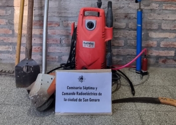 San Genaro: robaron múltiples elementos en una vivienda y fueron encontrados abandonados