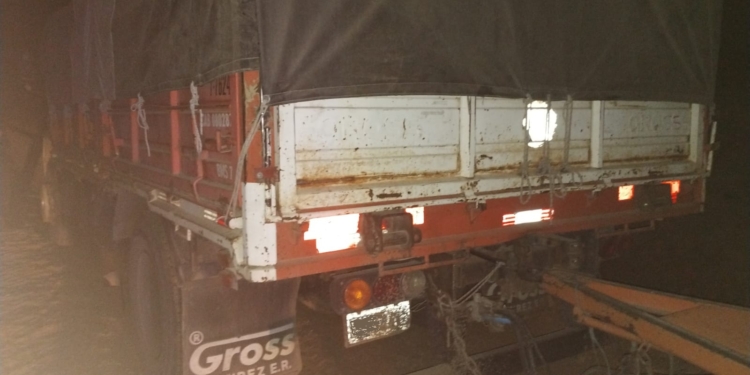 Hallaron en Maciel un camión con pedido de secuestro del año 2020