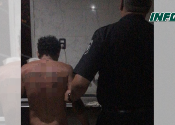 Pateó la puerta y amenazó a su mujer: «Te voy a reventar la cara a fierrazos»