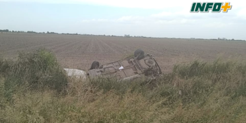 Resultó gravemente herido al volcar y terminar dentro de un campo en Gálvez