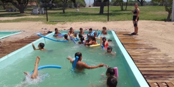 La Comuna de Gaboto inauguró dos piletas en el Camping Los Dos Ríos