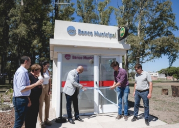 Inauguraron un nuevo cajero automático en Correa y ya es el cuarto en el pueblo
