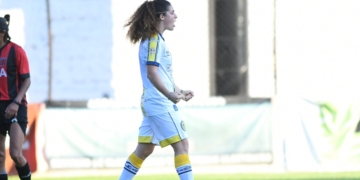 Con dos goles de la barranqueña Lara López, la primera de Central goleó en su debut