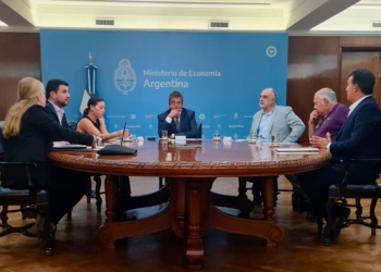Vicky Tejeda tras el encuentro con Massa: «Esto es el paso inicial»