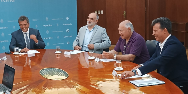 Leo Diana se reunió con Sergio Massa por la sequía: “Fue positivo”