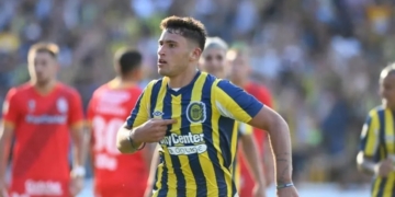 Con gol de Véliz, Central ganó y quedó puntero